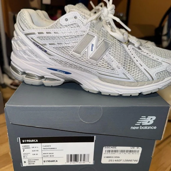 1906 New Balance White and Gray Sneakers - Picture 5 of 9